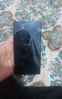 گوشی سونی  ققط نیاز به تاج و شارژ کن