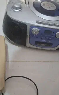 ضبط و تلفن قدیمی