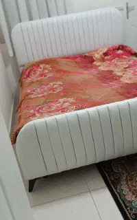 تخت دونفره سفید نو