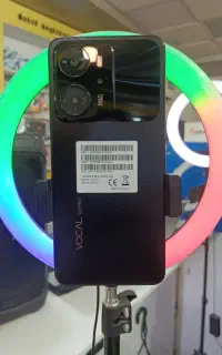 وکال v2 pro .رم ۸ . حافظه داخلی ۱۲۸ . اینترنت 5g.