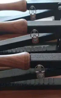 گردوشکن.آرام شکن.بادام شکن و