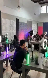 کار دانشجویی پاره وقت با آموزش رایگان