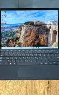 تبلت ویندوزی سرفیس پرو ۹ - Surface Pro 9 i7 RAM16