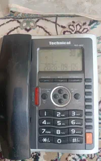 تلفن رومیزی تکنوتل کالریدار سالم درحد نو