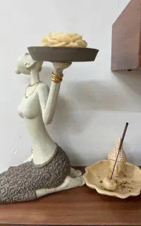 ناخن کار، مژه کار، طراح ، رنگ کار و کراتین کار