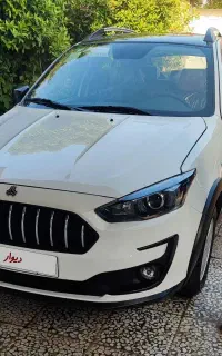 ماشین اطلس سانروف داره