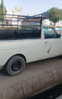 پیکان وانت ۸۳