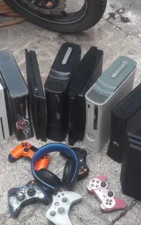 خریدار و فروش همه مدل xbox 360 ایکس باکس 360