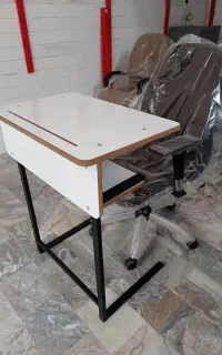 نیمکت مطالعه تک کم جا