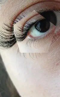 خدمات کاشت مژه