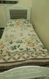 تخت تک نفره