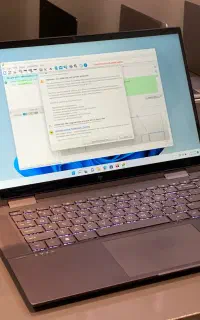 لپ تاپ Hp ENVY  نسل ۱۲ بدنه تمام فلز ۳۶۰