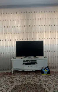 پرده با کیفیت و تمیز