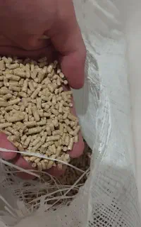 خوراک کامل تخم گذاری و رشد طیور از مرغ بوقلمون غاز