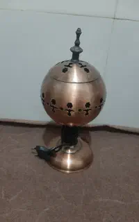 اسفند دودکن