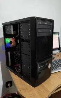 سیستم پی سی pc با مانیتور