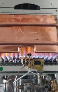 فروش آبگرمکن دست دوم  دیواری درهمه مدل