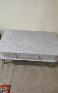 میز عسلی