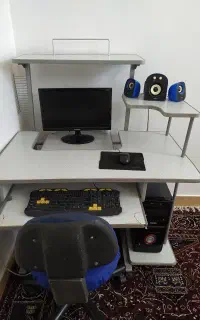 میز کامپیوتر