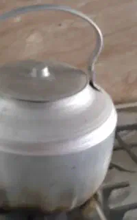 کتری خیلی بزرگ فقط پارسال استفاده شده