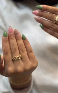 کاشت و ترمیم ناخن تخصصی با تخفیف ویژه