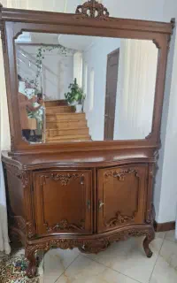 اینه و کنسول