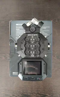 میکروفون زوم zoom h8