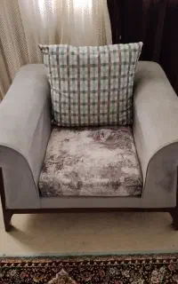 مبل تک نفره