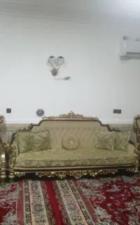 مبلمان سلطنتی در حد نو