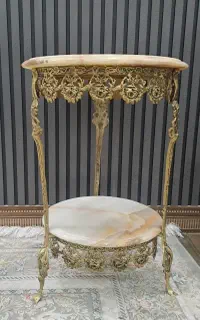 میز دکوری برنز