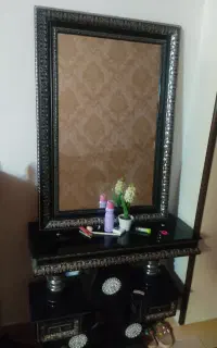 اینه کنسول سالم تمیز