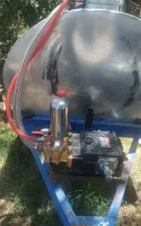 سمپاشی با تراکتور