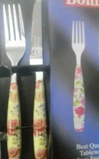 چاقو و چنگال پذیرایی