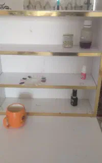 میزکاشت ناخن با استند