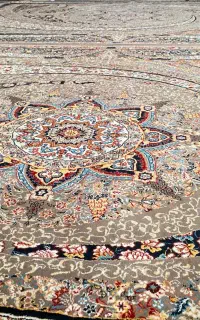 دو عدد فرش۶ متری