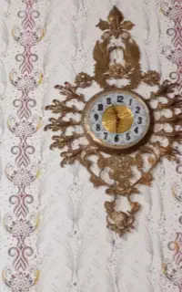 ساعت دیواری برنجی
