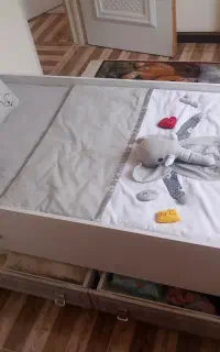 سرویس  خواب کودک و نوجوان