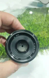 لنز سیگما مانت سونی آف 1.8 کراپ سنسور
