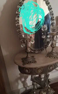 آینه وشمعدان فلزی