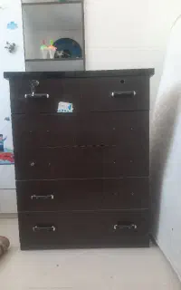دراور،کمد بچه، درب ورودی