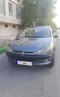 ۲۰۶sd v8 بی رنگ مدل ۹۰ کم کارکرد