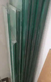 تعدادی شیشه ۱۰میل ۸ میل و۶میل