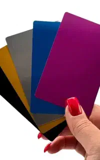 طراحی کارت ویزیت الکترونیکی اختصاصی برای مشاغل