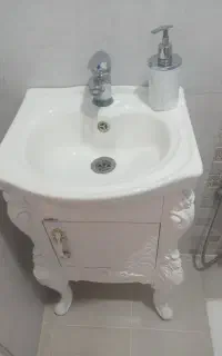 آینه و روشویی (همراه باشیر)