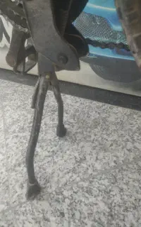 جک دوچرخه دوپایه