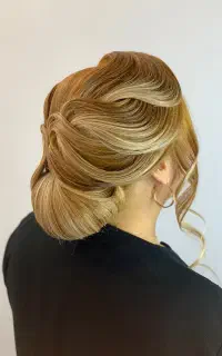با ۳ میلیون آرایشگر شو