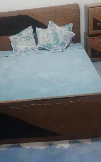 تخت،عسلی و میز آرایش