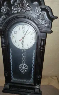 ساعت دیواری