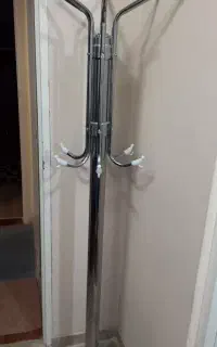 چوب لباسی ایستاده