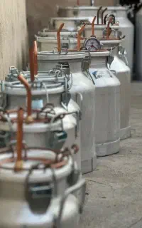 گلاب گیری عرق گیری گلابگیر گلابگیری